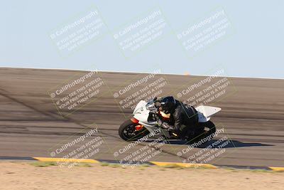 media/Oct-06-2024-Race Pace (Sun) [[d7d39ec7ad]]/5-Bowl Pans (830am)/